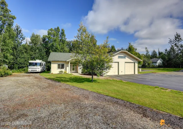 Photo 3 of Single family home for sale at 2491 W Stonebridge Dr, Wasilla, AK 99654 | MLS# 26-10308 | Listing updated on 2026-09-26