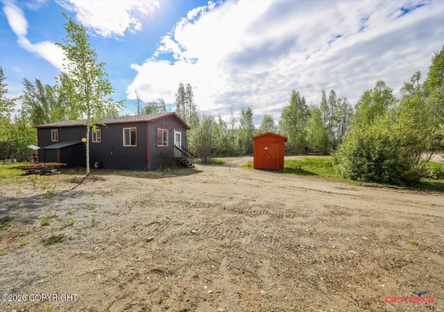 Photo 2 of Single family home for sale at 15730 W Hess Ln, Big Lake, AK 99652 | MLS# 26-10208 | Listing updated on 2026-09-15