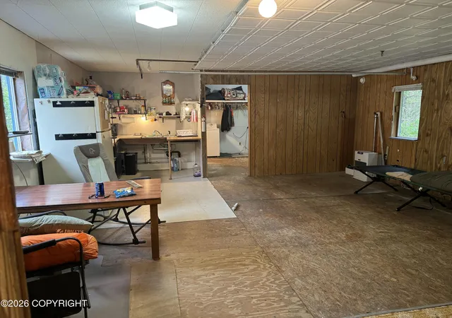 Photo 5 of Single family home for sale at 1805 Whitshed Rd, Cordova, AK 99574 | MLS# 26-10296 | Listing updated on 2026-08-18