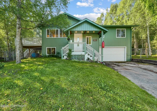 Photo 1 of Sale Pending at 941 Woodmar Pl, Anchorage, AK 99515 | MLS# 26-10237 | Listing updated on 2026-08-28