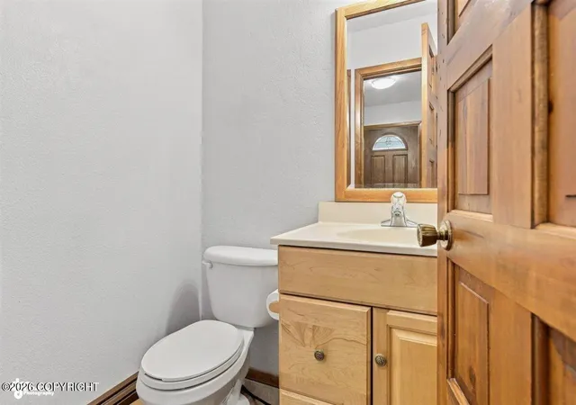 Photo 4 of Single family home for sale at 3920 Westland Ave, Anchorage, AK 99517 | MLS# 26-10250 | Listing updated on 2026-08-28