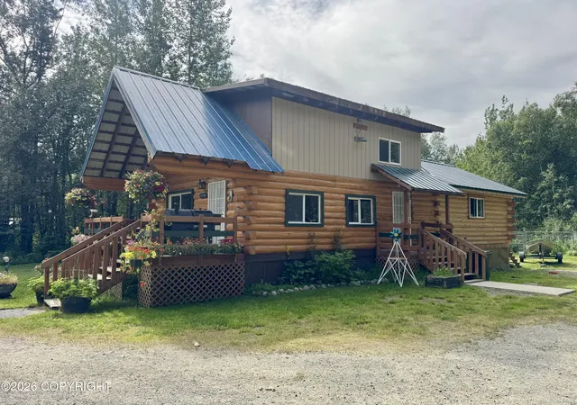 Photo 2 of Sale Pending at 11436 N Eska St, Sutton, AK 99674 | MLS# 26-10285 | Listing updated on 2026-10-11