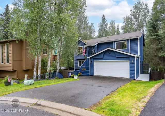 Photo 2 of Sale Pending at 8832 Dome Cir, Eagle River, AK 99577 | MLS# 26-10652 | Listing updated on 2026-08-31