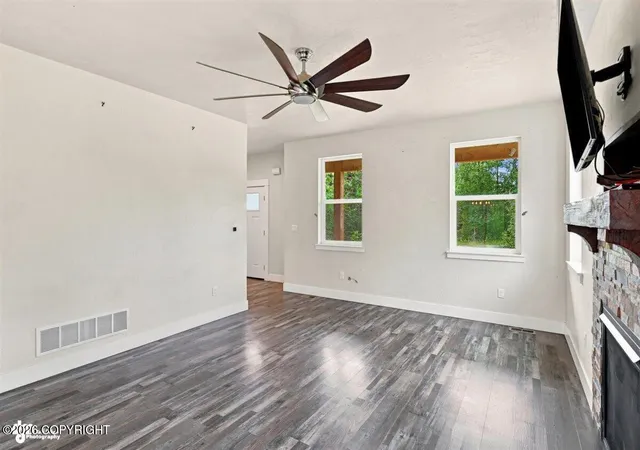 Photo 3 of Sale Pending at 2017 E Ridgeview Dr, Wasilla, AK 99654 | MLS# 26-10309 | Listing updated on 2026-09-26