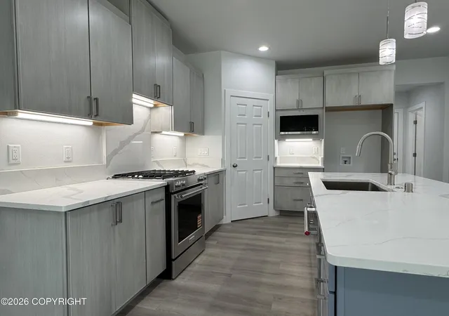 Photo 4 of Single family home for sale at 11303 Willene Dr, Anchorage, AK 99516 | MLS# 26-10366 | Listing updated on 2026-10-05
