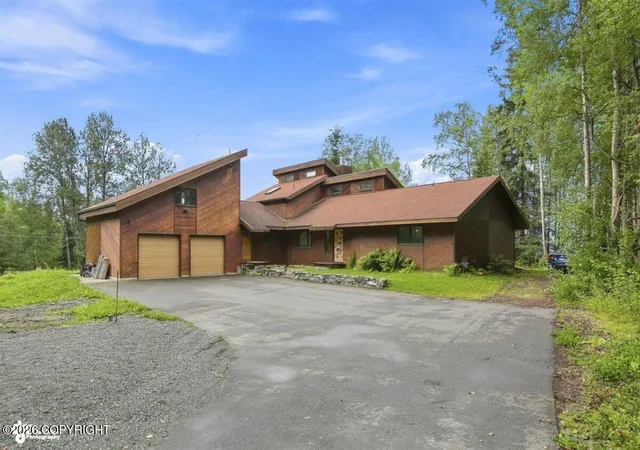 Photo 1 of Multi family home for sale at 21112 Oberg Rd, Chugiak, AK 99567 | MLS# 26-10343 | Listing updated on 2026-08-24