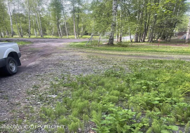 Photo 2 of Land for sale at 20001 Scenic Dr, Chugiak, AK 99567 | MLS# 26-10544 | Listing updated on 2026-09-08