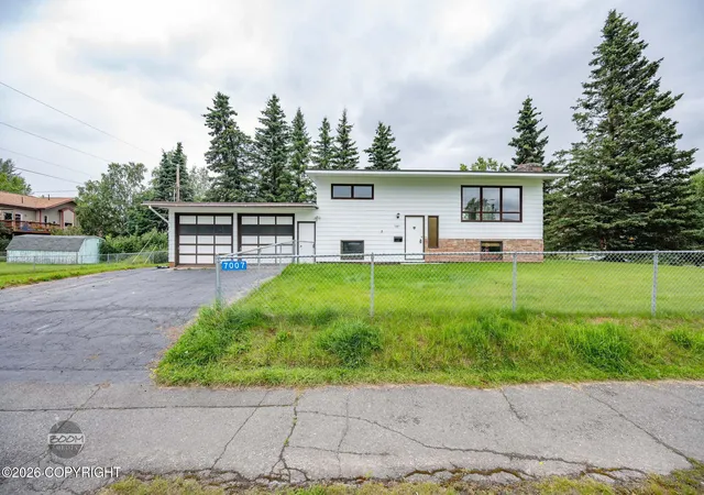 Photo 3 of Sale Pending at 7007 E 16th Avenue, Anchorage, AK 99504 | MLS# 26-10568 | Listing updated on 2026-08-27