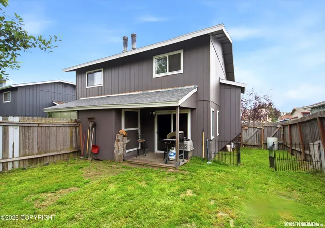 Photo 3 of Sale Pending at 5331 Windflower St, Anchorage, AK 99507 | MLS# 26-10534 | Listing updated on 2026-08-22