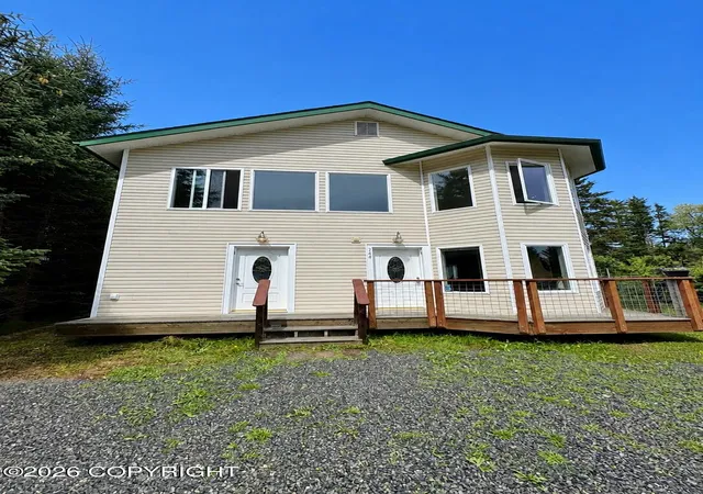 Photo 3 of Sale Pending at 744 Ocean Dr Loop, Homer, AK 99603 | MLS# 26-10416 | Listing updated on 2026-08-27