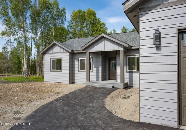 Photo 2 of Sale Pending at 9413 W Palermo Cir, Wasilla, AK 99623 | MLS# 26-10530 | Listing updated on 2026-09-19