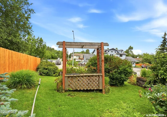 Photo 3 of Sale Pending at 7237 Basel St, Anchorage, AK 99507 | MLS# 26-10479 | Listing updated on 2026-08-23