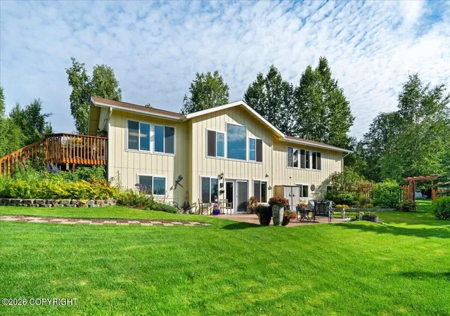 Photo 3 of Single family home for sale at 2276 E Ridgeview Dr, Wasilla, AK 99654 | MLS# 26-10480 | Listing updated on 2026-09-16