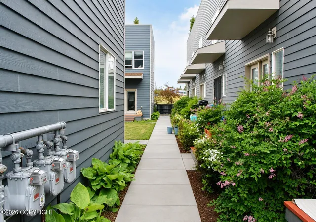 Photo 32 of Condo for sale at 237 W 13th Avenue, Anchorage, AK 99501 | MLS# 26-10531 | Listing updated on 2026-09-15