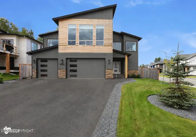 Photo 2 of Single family home for sale at 8824 Turlock Dr, Eagle River, AK 99577 | MLS# 26-10807 | Listing updated on 2026-08-31
