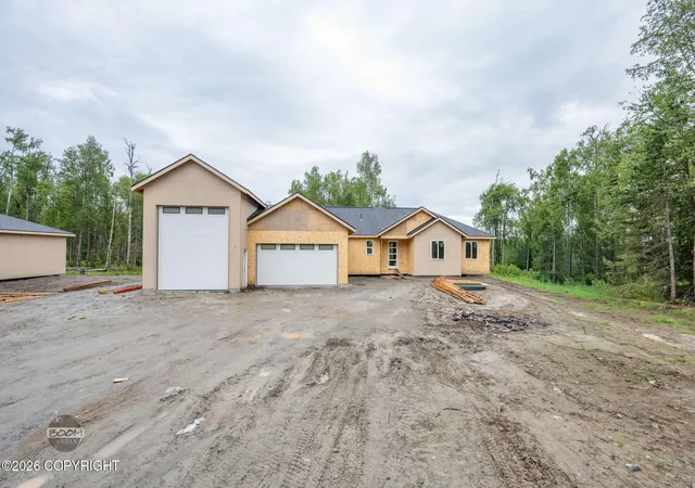 Photo 1 of Single family home for sale at 4290 S Gon Fishin Dr, Wasilla, AK 99623 | MLS# 26-10975 | Listing updated on 2026-08-28