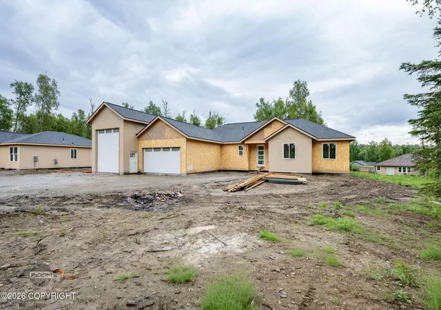 Photo 3 of Single family home for sale at 4290 S Gon Fishin Dr, Wasilla, AK 99623 | MLS# 26-10975 | Listing updated on 2026-08-28