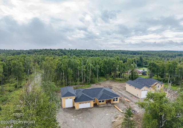 Photo 4 of Sale Pending at 4312 S Gon Fishin Dr, Wasilla, AK 99623 | MLS# 26-10976 | Listing updated on 2026-09-24