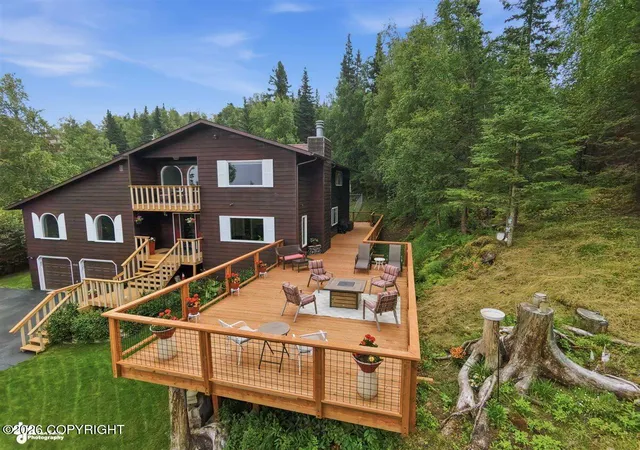 Photo 2 of Single family home for sale at 10101 Grover Cir, Anchorage, AK 99507 | MLS# 26-10596 | Listing updated on 2026-09-14