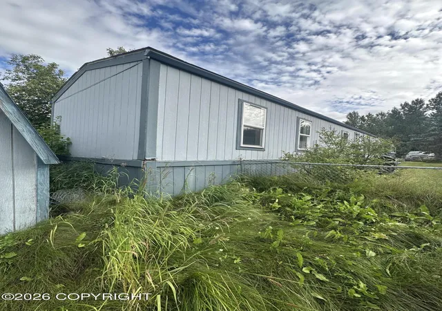Photo 4 of Manufactured home for sale at 2221 Muldoon (trailer Only No Land) Rd #663, Anchorage, AK 99504 | MLS# 26-10632 | Listing updated on 2026-08-20