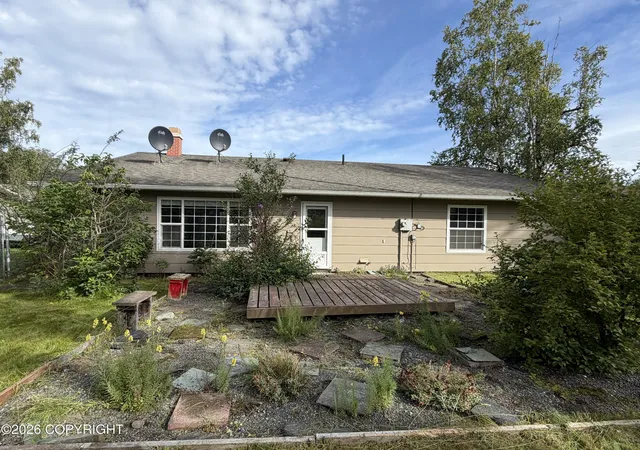 Photo 3 of Single family home for sale at 179 Trumpeter Ave, Soldotna, AK 99669 | MLS# 26-10865 | Listing updated on 2026-09-11