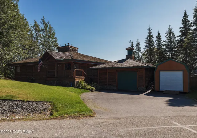 Photo 3 of Sale Pending at 6770 W Leckwold Dr, Wasilla, AK 99623 | MLS# 26-11122 | Listing updated on 2026-10-02