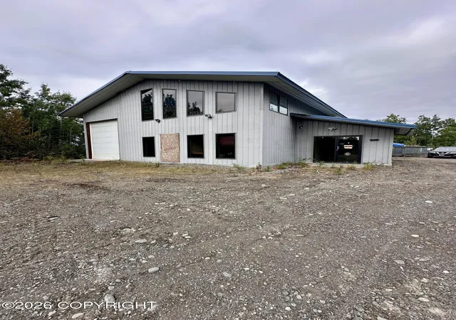 Photo 1 of Single family home for sale at 37405 Funny River Rd, Soldotna, AK 99669 | MLS# 26-10658 | Listing updated on 2026-09-25