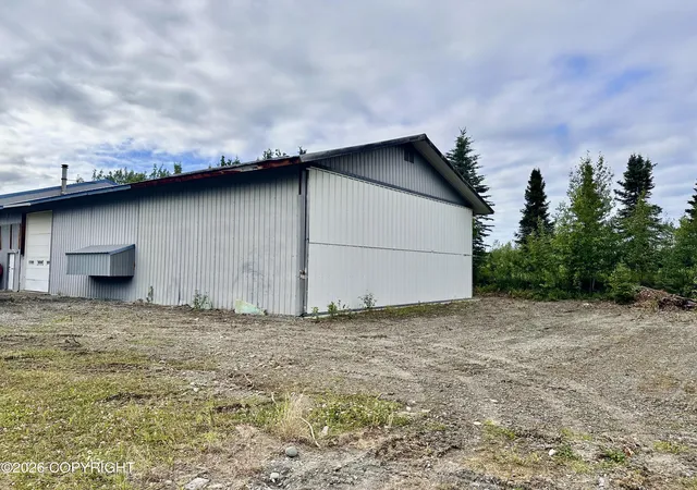 Photo 3 of Single family home for sale at 37405 Funny River Rd, Soldotna, AK 99669 | MLS# 26-10658 | Listing updated on 2026-09-25