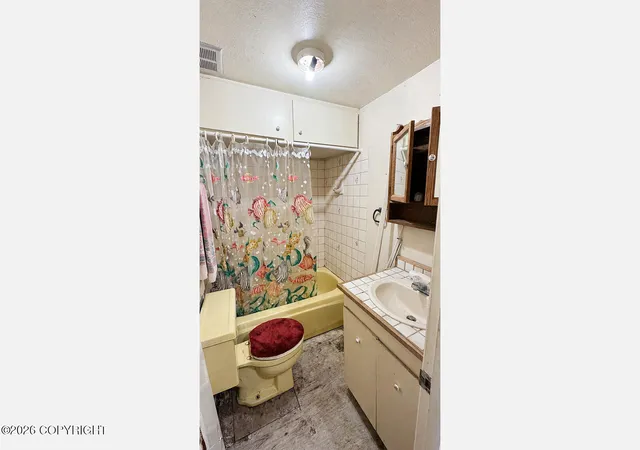 Photo 27 of Single family home for sale at 10601 Elies Dr, Anchorage, AK 99507 | MLS# 26-10677 | Listing updated on 2026-08-24