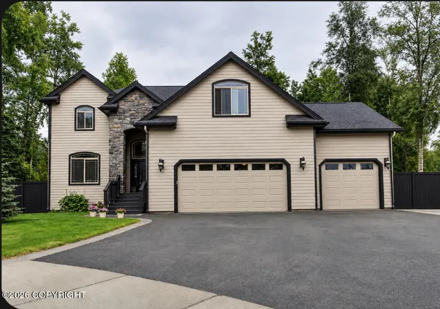 Photo 1 of Single family home for sale at 16914 Ludlow Cir, Eagle River, AK 99577 | MLS# 26-10828 | Listing updated on 2026-08-31