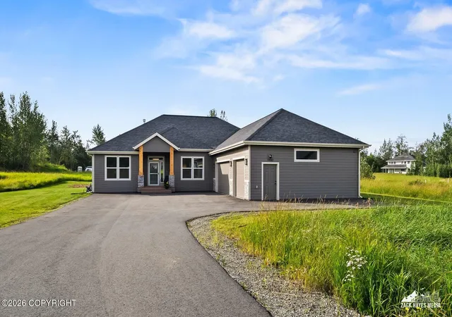 Photo 2 of Single family home for sale at 11810 E Apple Cir, Palmer, AK 99645 | MLS# 26-11076 | Listing updated on 2026-08-31