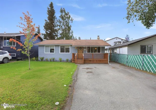 Photo 3 of Single family home for sale at 636 N Lane St, Anchorage, AK 99508 | MLS# 26-10712 | Listing updated on 2026-09-09