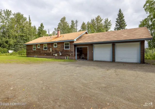Photo 3 of Single family home for sale at 50465 Holt Lamplight Rd, Nikiski/north Kenai, AK 99611 | MLS# 26-10733 | Listing updated on 2026-10-20