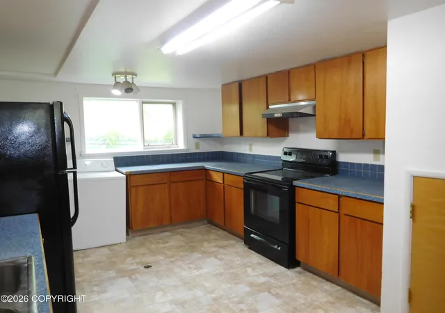 Photo 2 of Sale Pending at 3109 Turnagain St, Anchorage, AK 99517 | MLS# 26-11015 | Listing updated on 2026-09-03