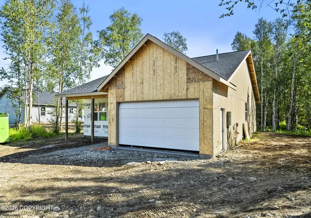 Photo 2 of Single family home for sale at 2417 W Woodside Cir, Palmer, AK 99645 | MLS# 26-10909 | Listing updated on 2026-09-09