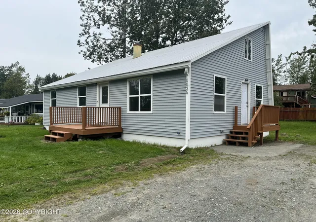 Photo 3 of Sale Pending at 4025 Primrose Pl, Kenai, AK 99611 | MLS# 26-11174 | Listing updated on 2026-09-03