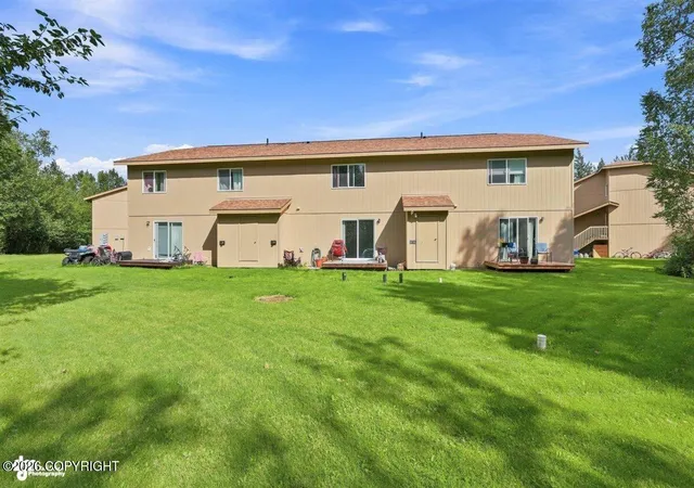 Photo 4 of Condo for sale at 5610 E Beaver Ave #H, Wasilla, AK 99654 | MLS# 26-10990 | Listing updated on 2026-08-27