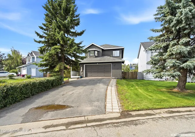 Photo 4 of Sale Pending at 1924 Concord Hill Dr, Anchorage, AK 99515 | MLS# 26-11077 | Listing updated on 2026-09-01