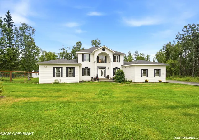Photo 2 of Single family home for sale at 1711 E Colt Cir, Wasilla, AK 99654 | MLS# 26-11074 | Listing updated on 2026-08-31