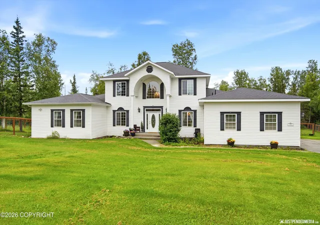 Photo 3 of Single family home for sale at 1711 E Colt Cir, Wasilla, AK 99654 | MLS# 26-11074 | Listing updated on 2026-08-31