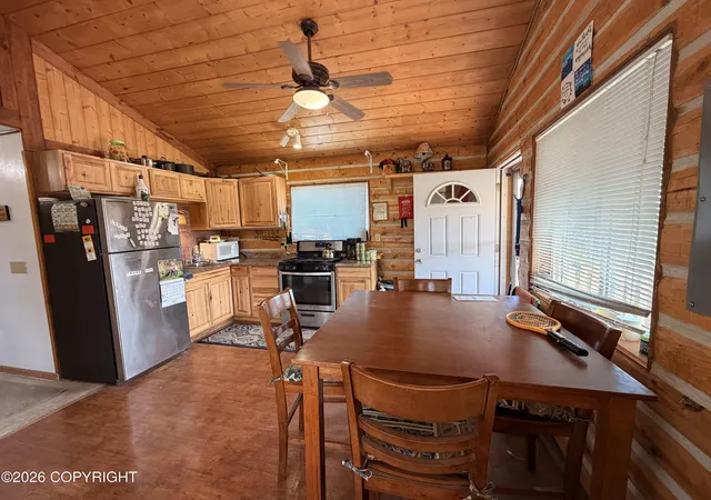 Photo 3 of Single family home for sale at 1020 Glenn Hwy, Glennallen, AK 99588 | MLS# 26-11191 | Listing updated on 2026-09-01