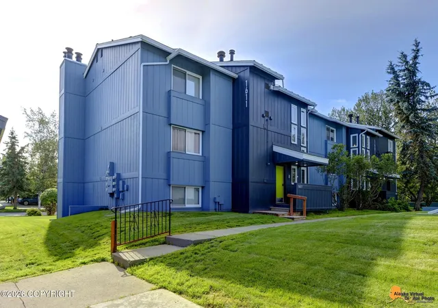 Photo 1 of Condo for sale at 1611 Eastridge Dr #202, Anchorage, AK 99501 | MLS# 26-11091 | Listing updated on 2026-08-31
