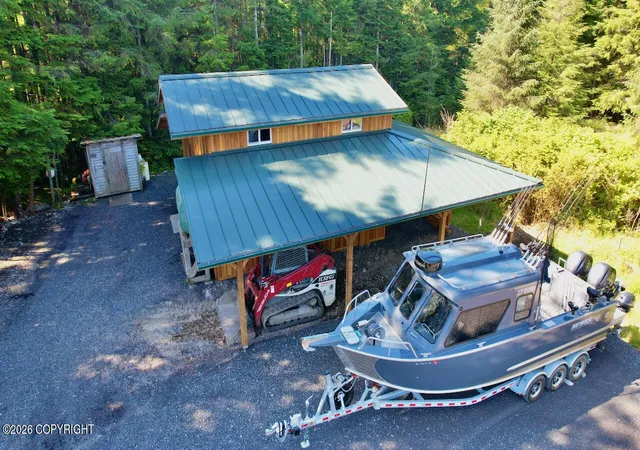 Photo 3 of Single family home for sale at 500 Heather Street, Naukati Bay, AK 99000 | MLS# 26-11176 | Listing updated on 2026-08-31