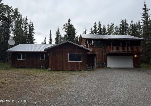 Photo 5 of Single family home for sale at 16990 Foste Mcmann Rd, Ninilchik, AK 99639 | MLS# 26-11132 | Listing updated on 2026-08-31