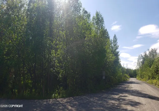 Photo 2 of Sale Pending at 5378 W Bryce Cir, Wasilla, AK 99623 | MLS# 26-11062 | Listing updated on 2026-09-09