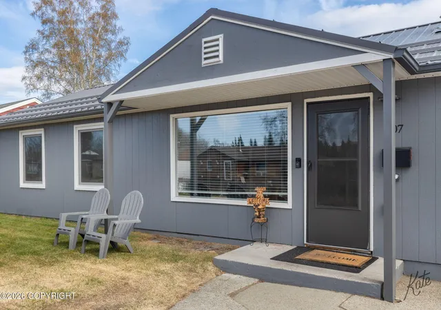 Photo 2 of Single family home for sale at 307 Slater Dr, Fairbanks, AK 99701 | MLS# 26-11096 | Listing updated on 2026-08-31