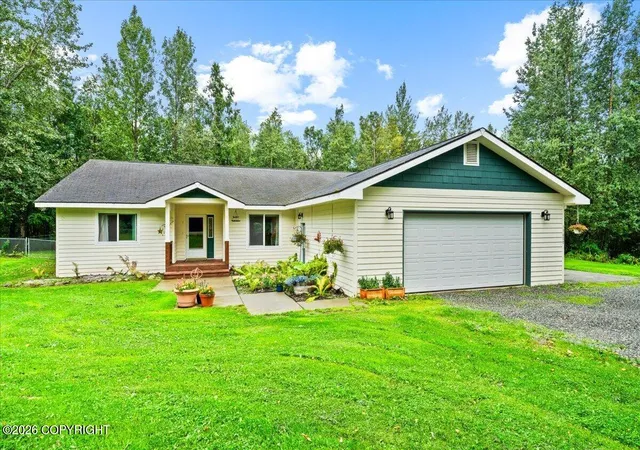 Photo 2 of Single family home for sale at 15600 E Rockyridge Cir, Palmer, AK 99645 | MLS# 26-11145 | Listing updated on 2026-09-10