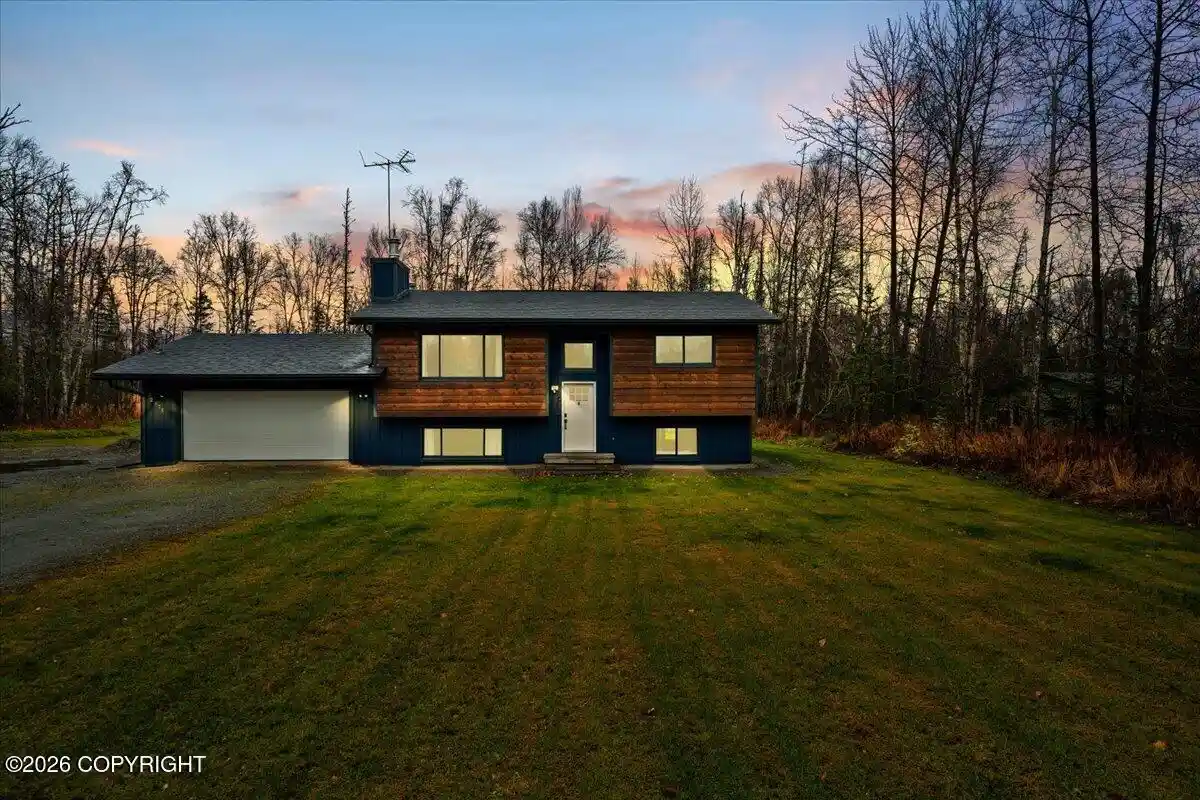 Photo 1 of Single family home for sale at 2875 N Brocton Ave, Wasilla, AK 99654 | MLS# 26-12788 | Listing updated on 2026-10-20