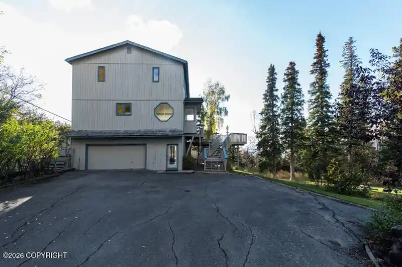Photo 1 of Single family home for sale at 11160 Vosikof Pl, Anchorage, AK 99507 | MLS# 26-13171 | Listing updated on 2026-10-19