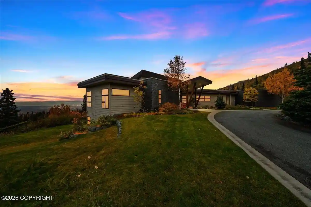Single family home for sale at 10500 Blackwolf Cir, Anchorage, AK 99507 | MLS# 26-13231